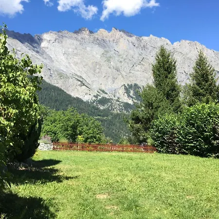 Chalet La-Haut Chamoson